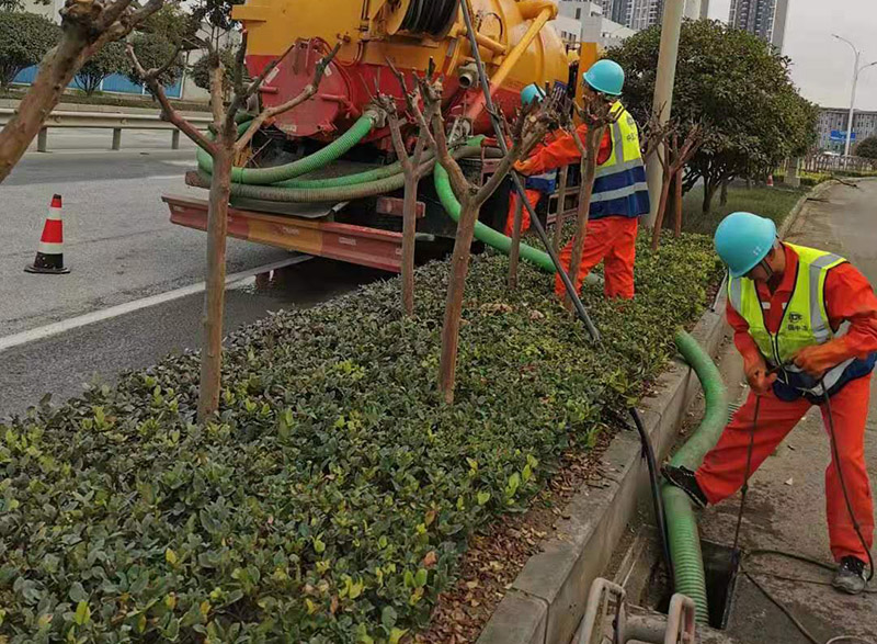 喀左市政管道清淤
